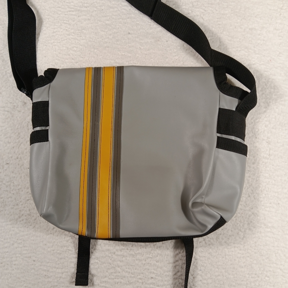 Holly Aiken Airborne Messenger Bag Gray Large Carryall Travel Diaper Vegan - Picture 5 of 15